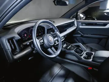 Porsche Cayenne E-Hybrid Panoramic Roof Air Suspension BOSE