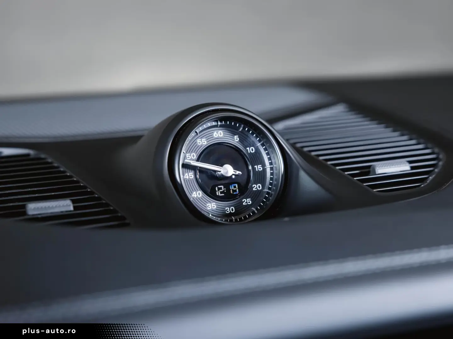 Porsche Cayenne E-Hybrid Panoramic Roof Air Suspension BOSE