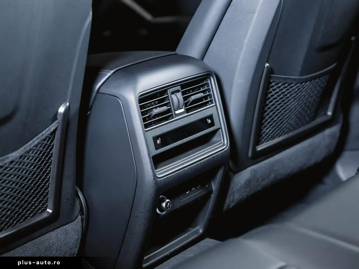 Porsche Cayenne E-Hybrid Panoramic Roof Air Suspension BOSE