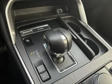 MAZDA CX-80 2.5 PHEV 327PS AWD Homura Plus Matrix 360