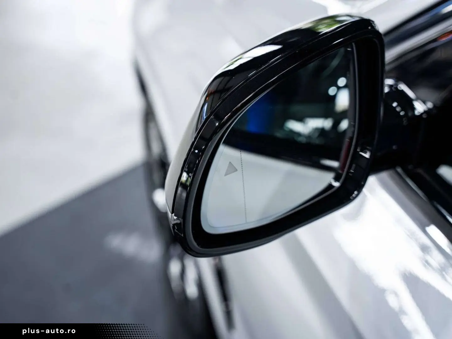 BMW iX3 iX3 80 kWh - M-pack - AHK - H&K - ACC - Pano