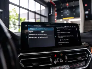 BMW iX3 iX3 80 kWh - M-pack - AHK - H&K - ACC - Pano