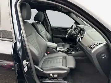 BMW iX3 Impressive Harman Kardon  LED  Head-Up