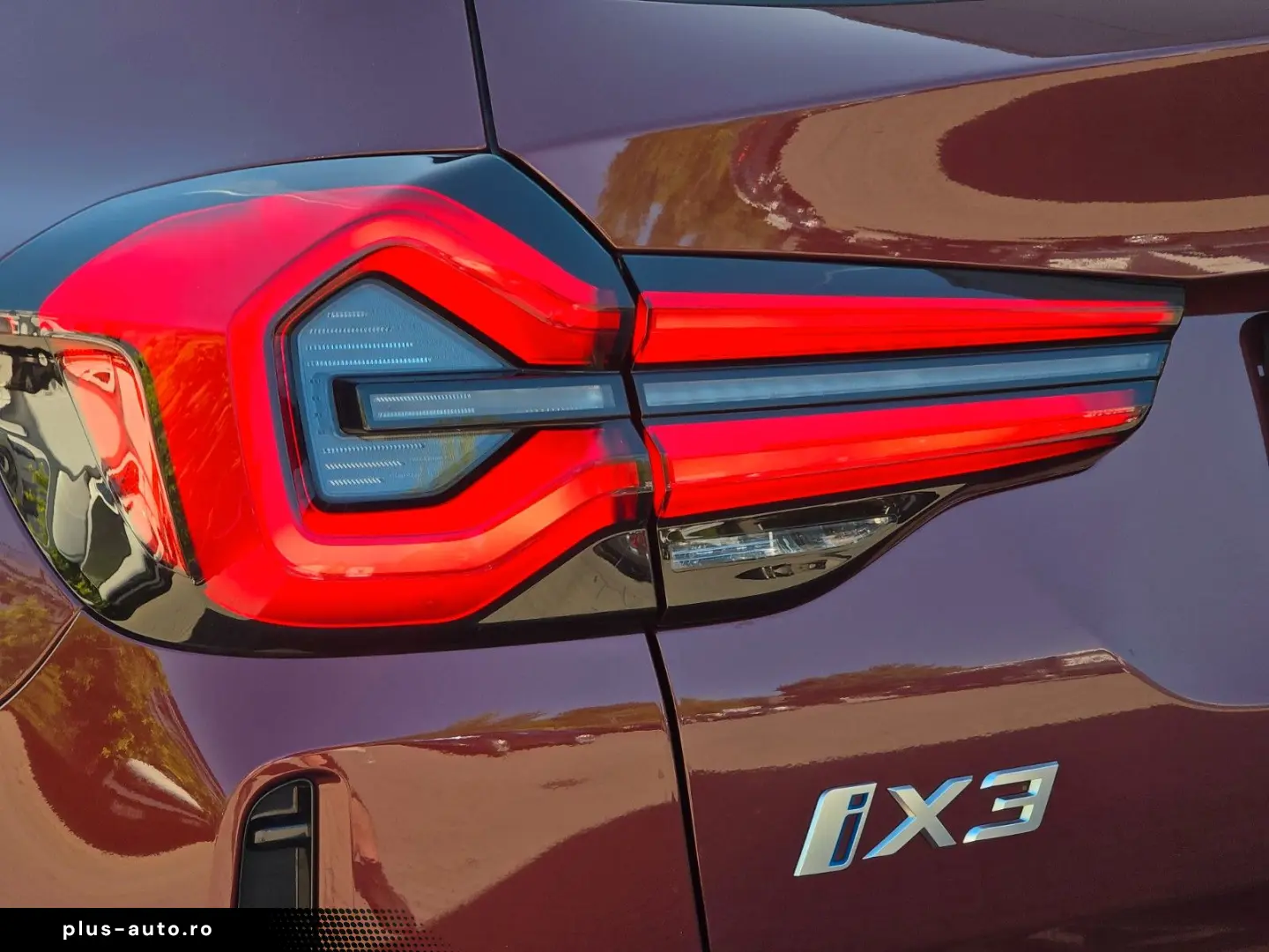 BMW iX3 (Panorama Leder Kamera)