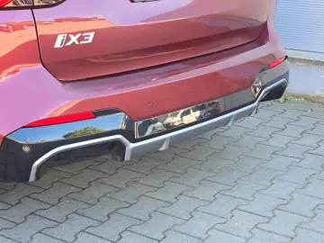 BMW iX3 (Panorama Leder Kamera)