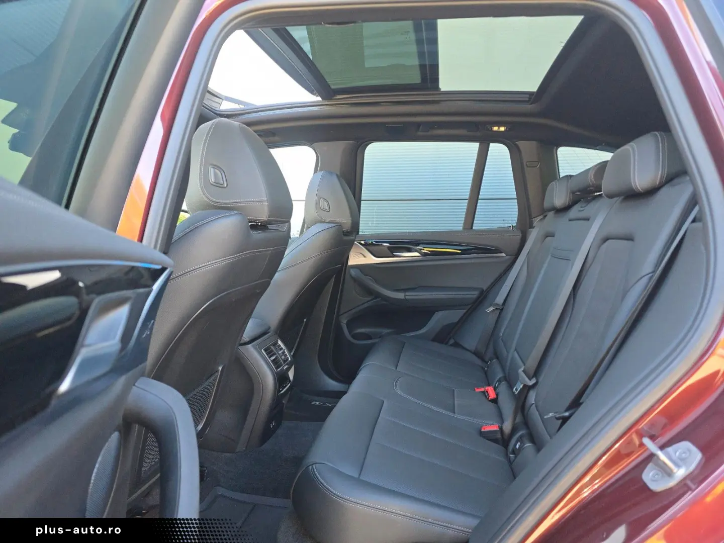 BMW iX3 (Panorama Leder Kamera)
