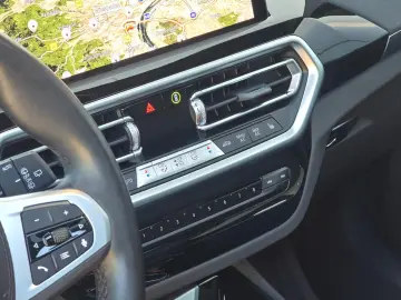 BMW iX3 (Panorama Leder Kamera)