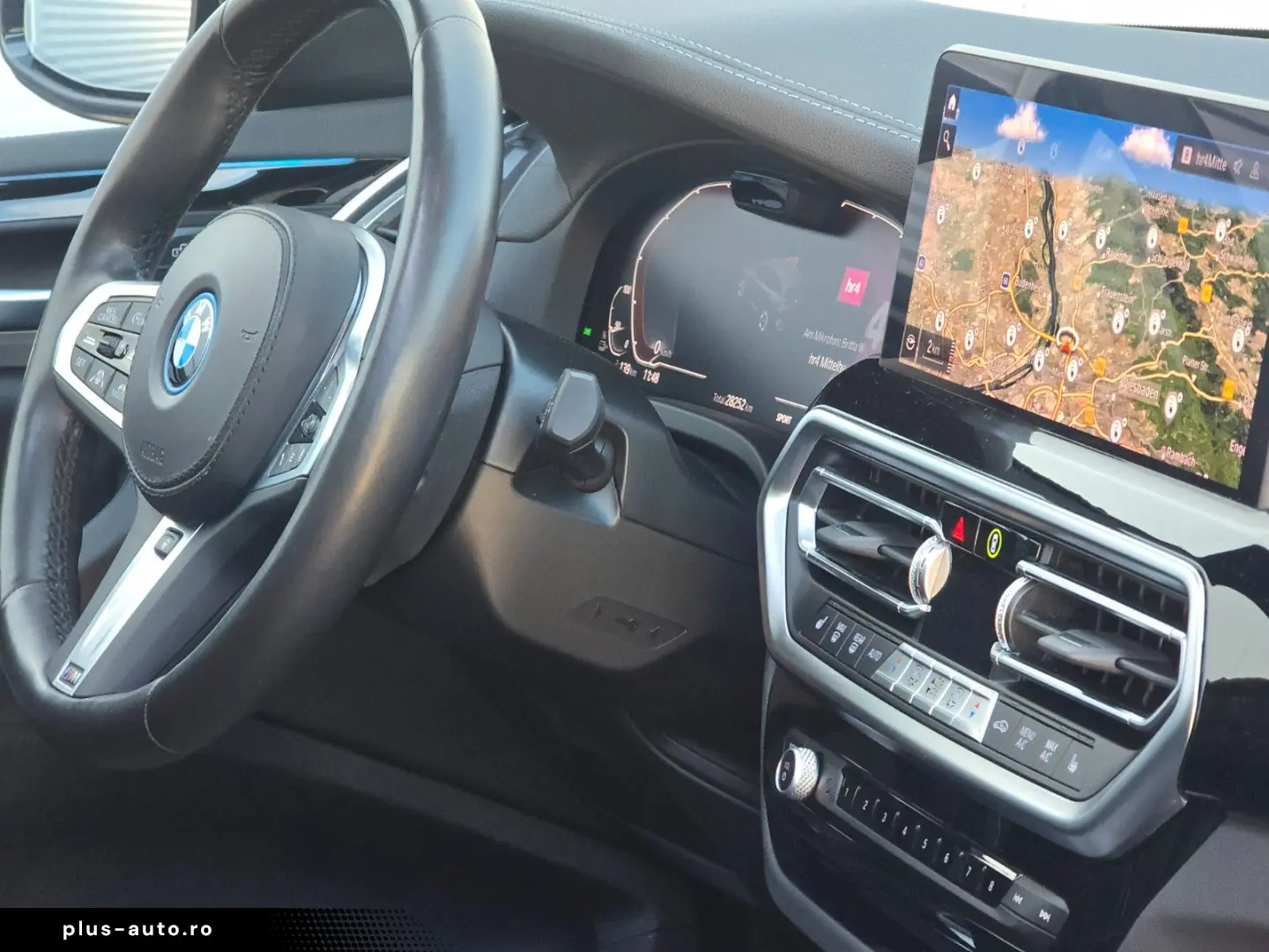 BMW iX3 (Panorama Leder Kamera)
