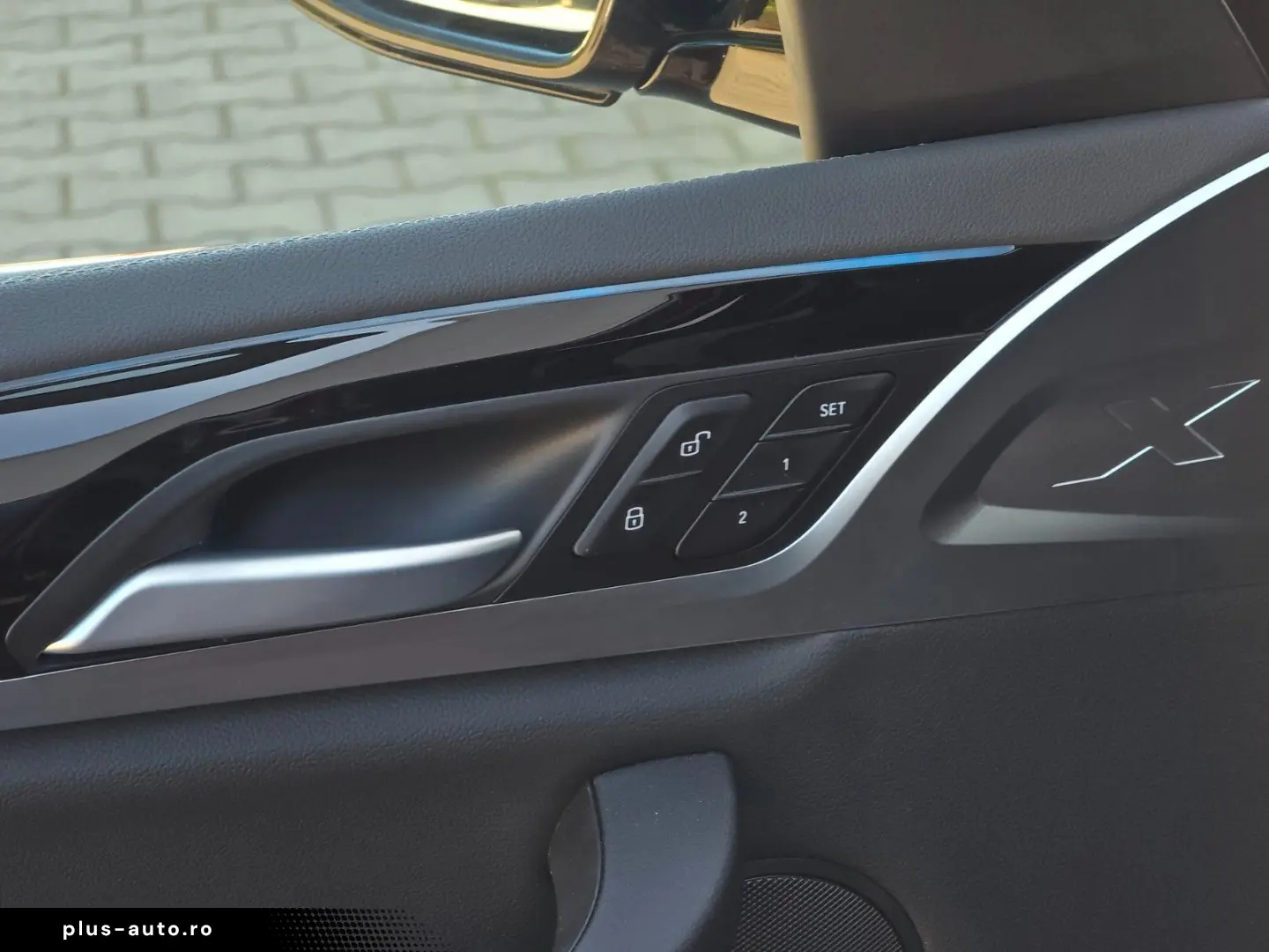 BMW iX3 (Panorama Leder Kamera)