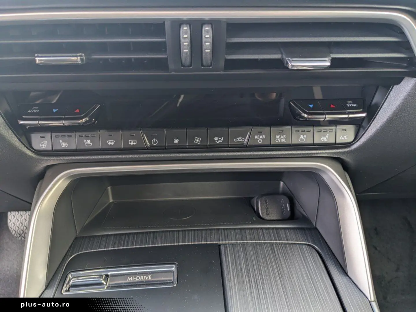 MAZDA CX-80 2.5l PHEV AWD Homura Plus Panodach 7-Sitze