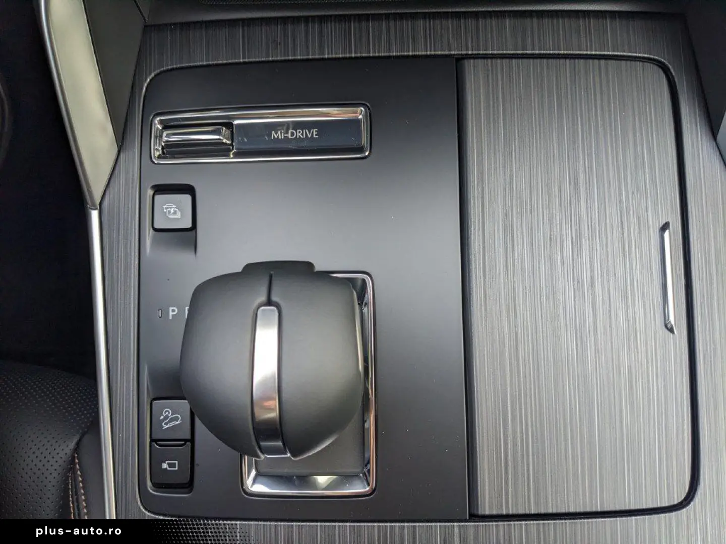 MAZDA CX-80 2.5l PHEV AWD Homura Plus Panodach 7-Sitze