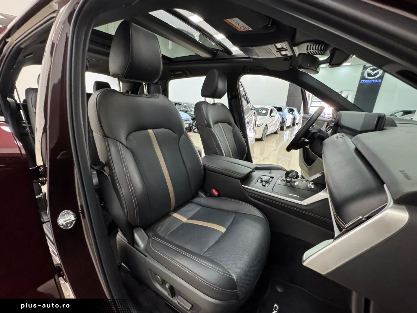MAZDA CX-80 Homura Plus PHEV AWD CAHO 6-Sitzer PANO
