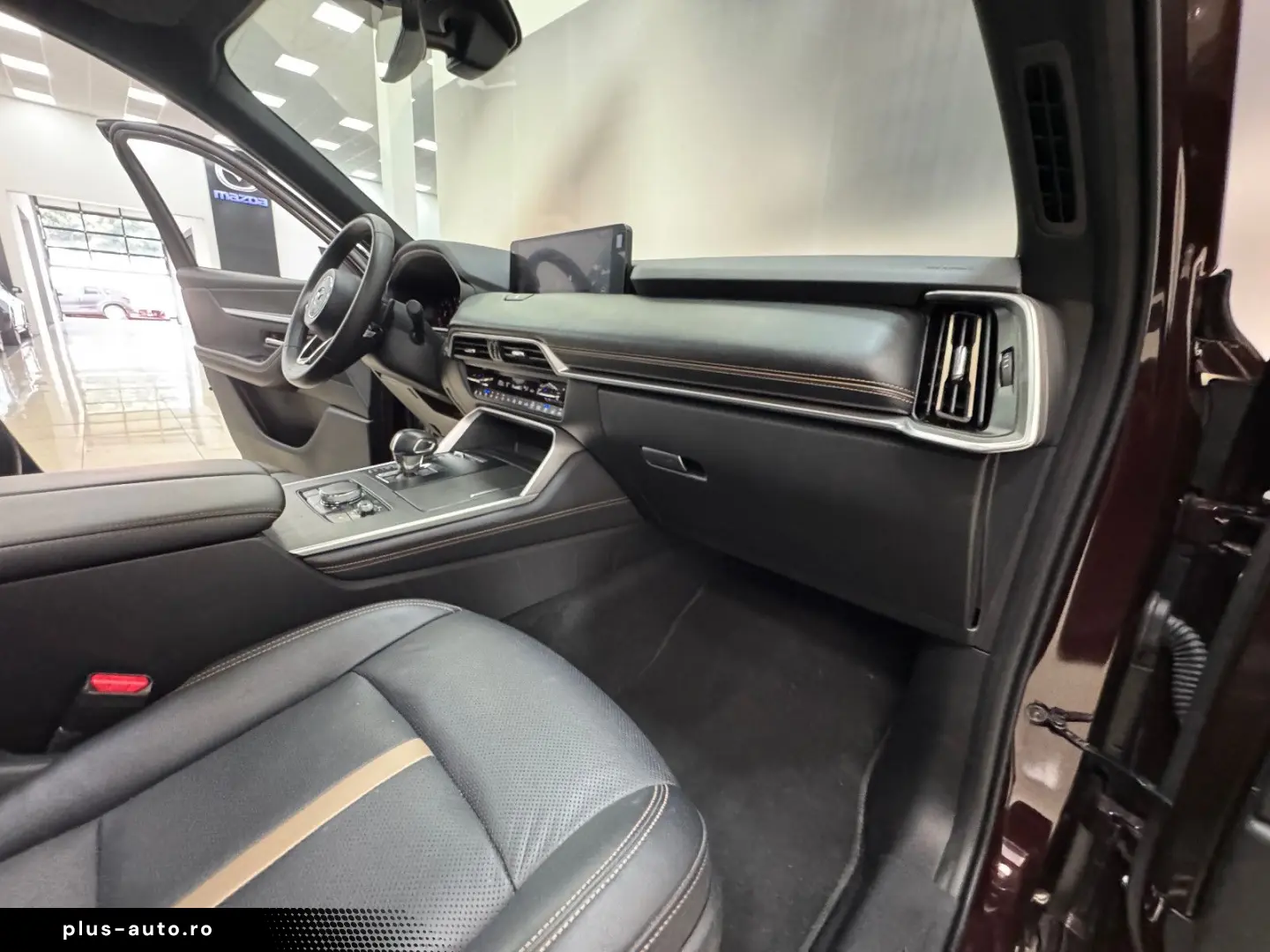 MAZDA CX-80 Homura Plus PHEV AWD CAHO 6-Sitzer PANO