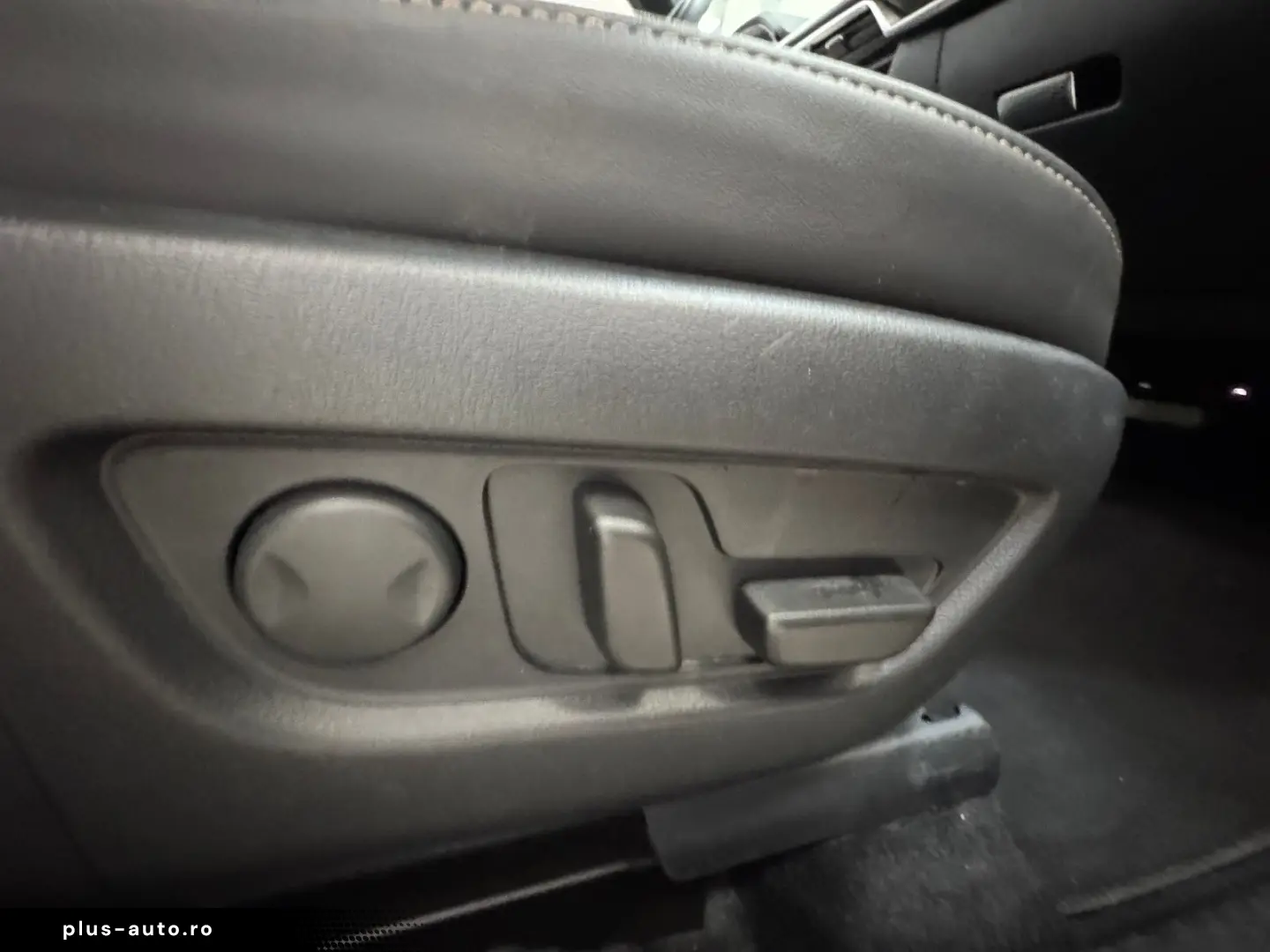 MAZDA CX-80 Homura Plus PHEV AWD CAHO 6-Sitzer PANO