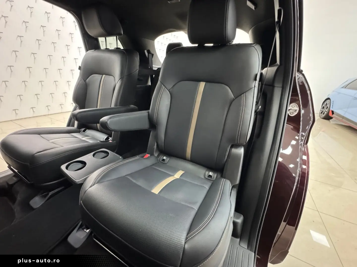MAZDA CX-80 Homura Plus PHEV AWD CAHO 6-Sitzer PANO