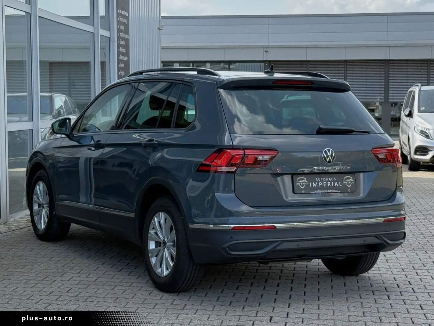 VW Tiguan 2.0 TDI Aut. Life NAVI LED