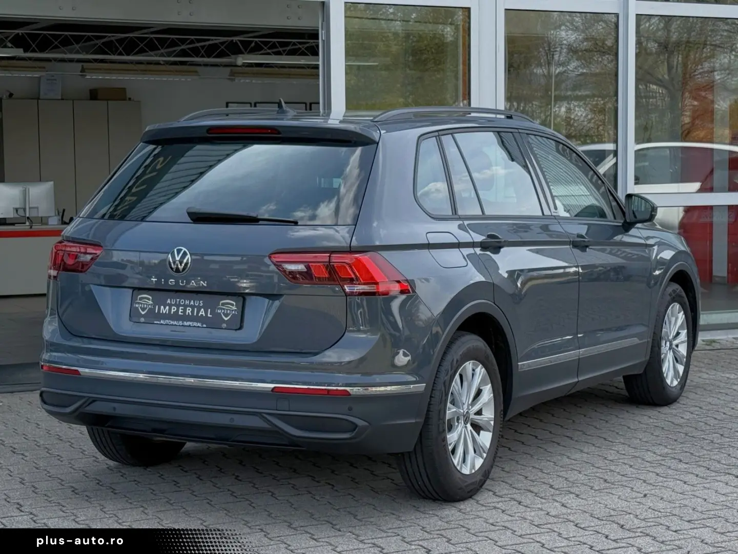 VW Tiguan 2.0 TDI Aut. Life NAVI LED