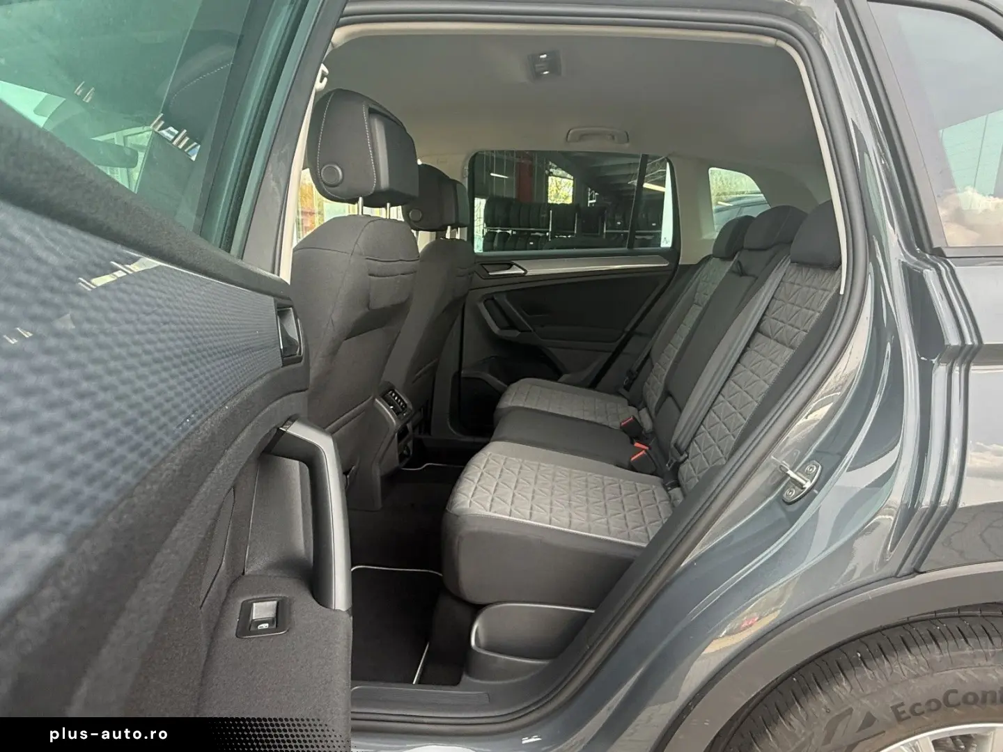 VW Tiguan 2.0 TDI Aut. Life NAVI LED