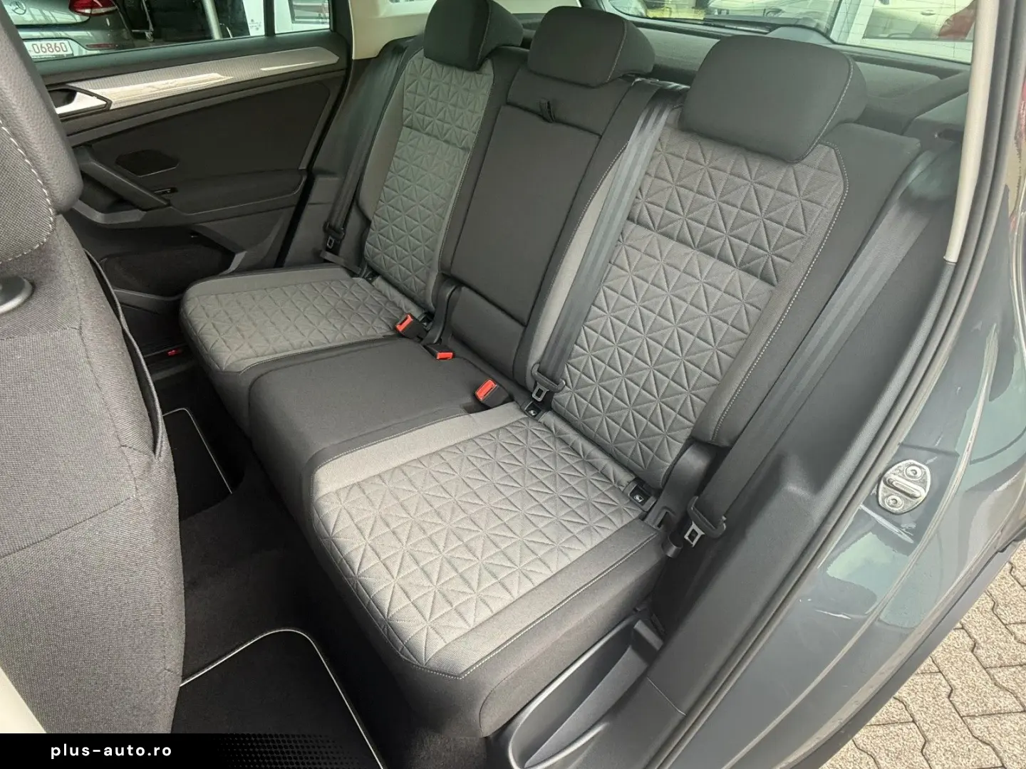 VW Tiguan 2.0 TDI Aut. Life NAVI LED
