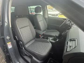 VW Tiguan 2.0 TDI Aut. Life NAVI LED