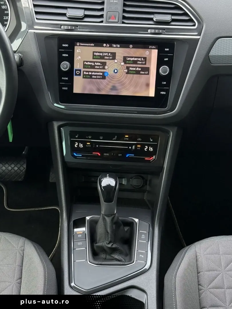 VW Tiguan 2.0 TDI Aut. Life NAVI LED