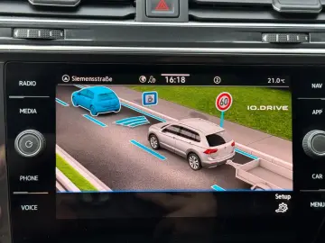 VW Tiguan 2.0 TDI Aut. Life NAVI LED