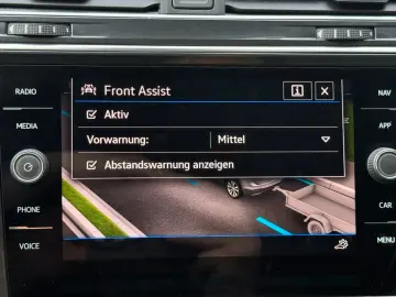 VW Tiguan 2.0 TDI Aut. Life NAVI LED