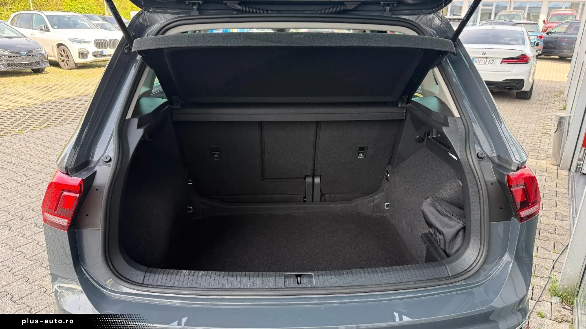 VW Tiguan 2.0 TDI Aut. Life NAVI LED