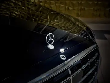 MERCEDES-BENZ S 580 4Matic kurz AMG-LINE PANORAMA BURMESTER