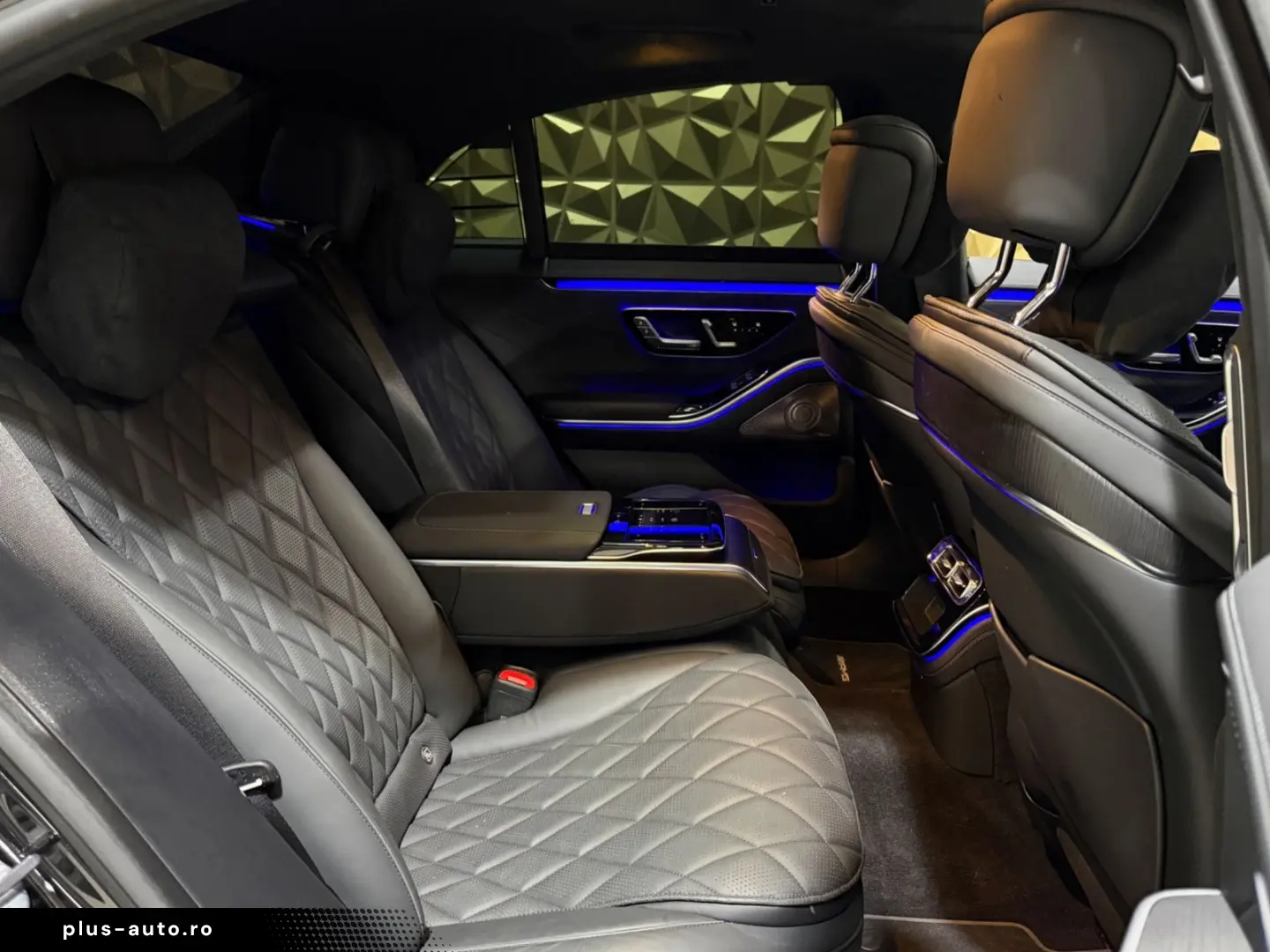 MERCEDES-BENZ S 580 4Matic kurz AMG-LINE PANORAMA BURMESTER