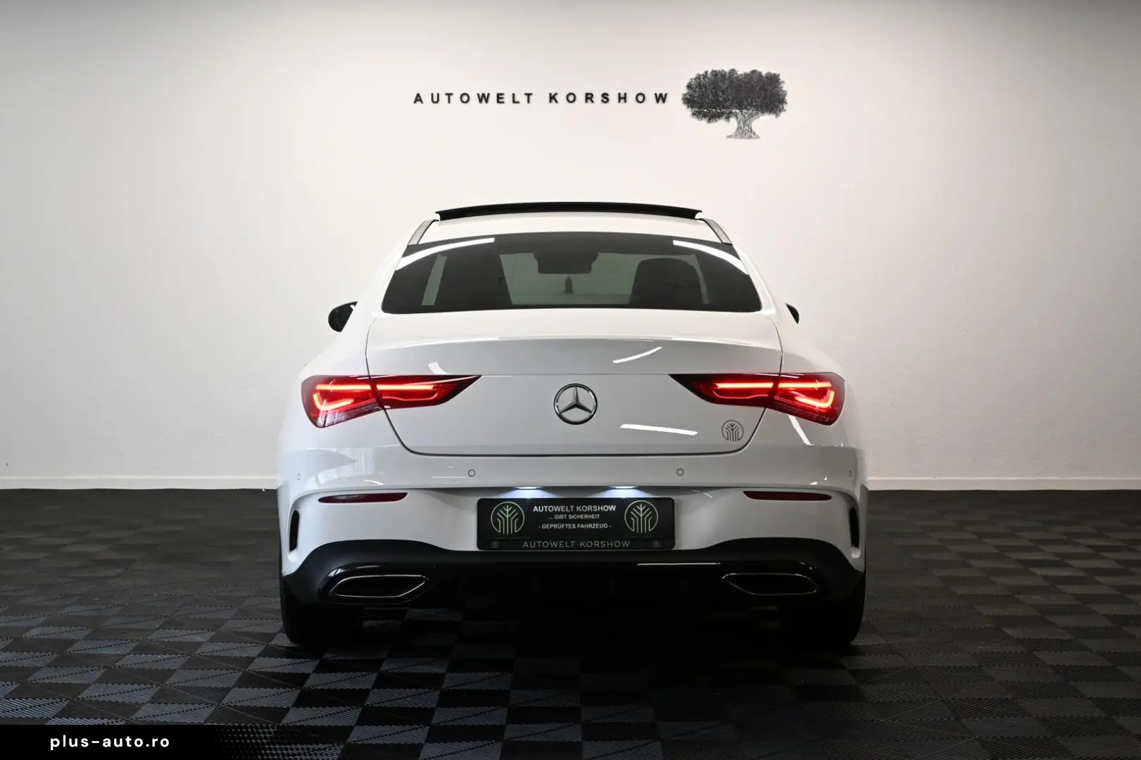 MERCEDES-BENZ CLA 200 AMG LINE PANO KAMERA BURM M-BEAM