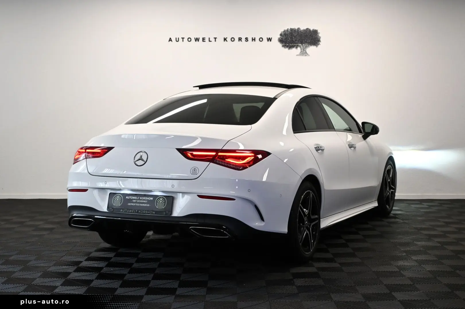 MERCEDES-BENZ CLA 200 AMG LINE PANO KAMERA BURM M-BEAM