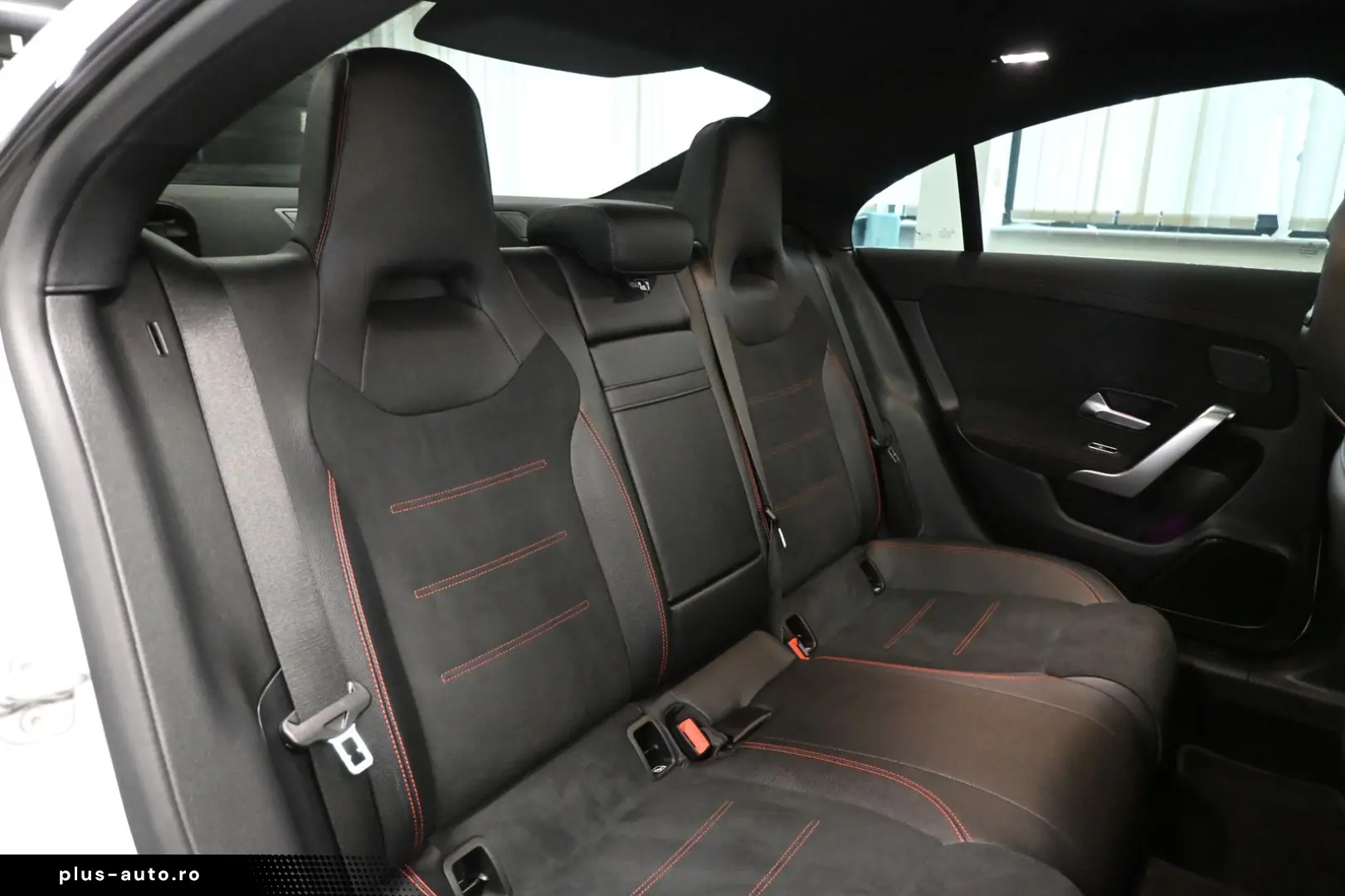 MERCEDES-BENZ CLA 200 AMG LINE PANO KAMERA BURM M-BEAM