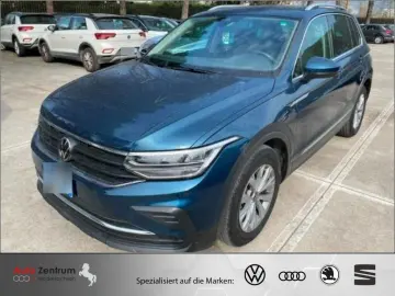 VW Tiguan 2.0TDI DSG CarPlay LED lumini ambientale