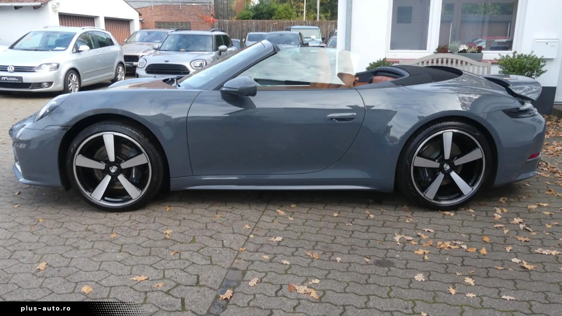 Porsche 911   992 Cabriolet  Lift  Matrix