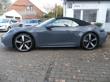 Porsche 911   992 Cabriolet  Lift  Matrix