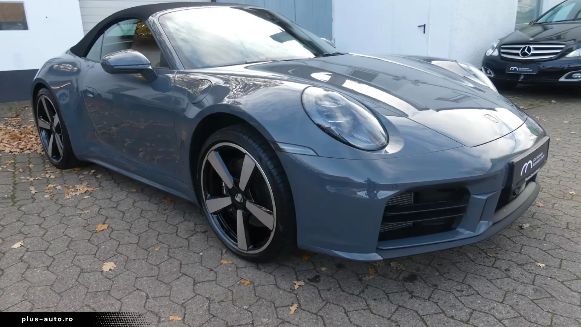 Porsche 911   992 Cabriolet  Lift  Matrix