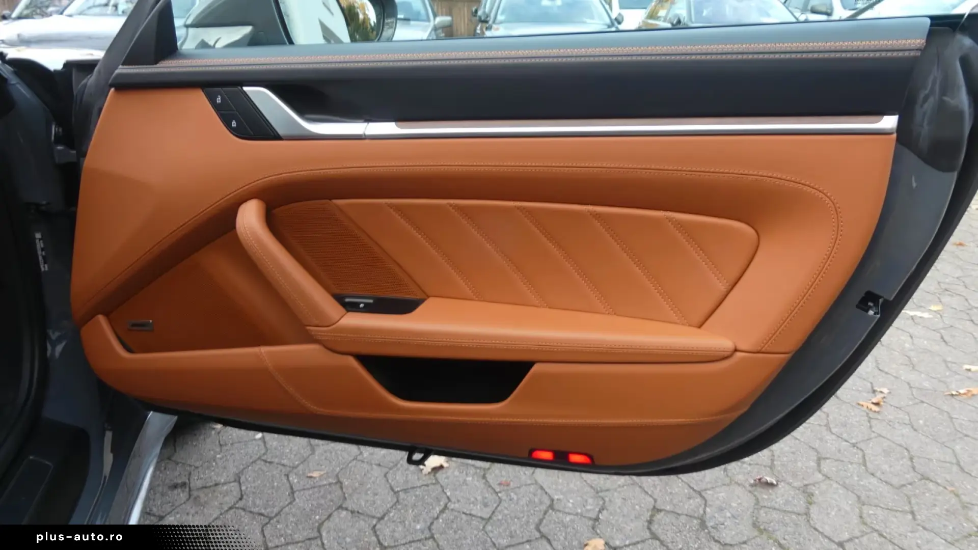 Porsche 911   992 Cabriolet  Lift  Matrix