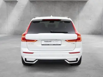 VOLVO XC60 T8 Plus Dark Plug In Hyb HUD PANO ACC 360