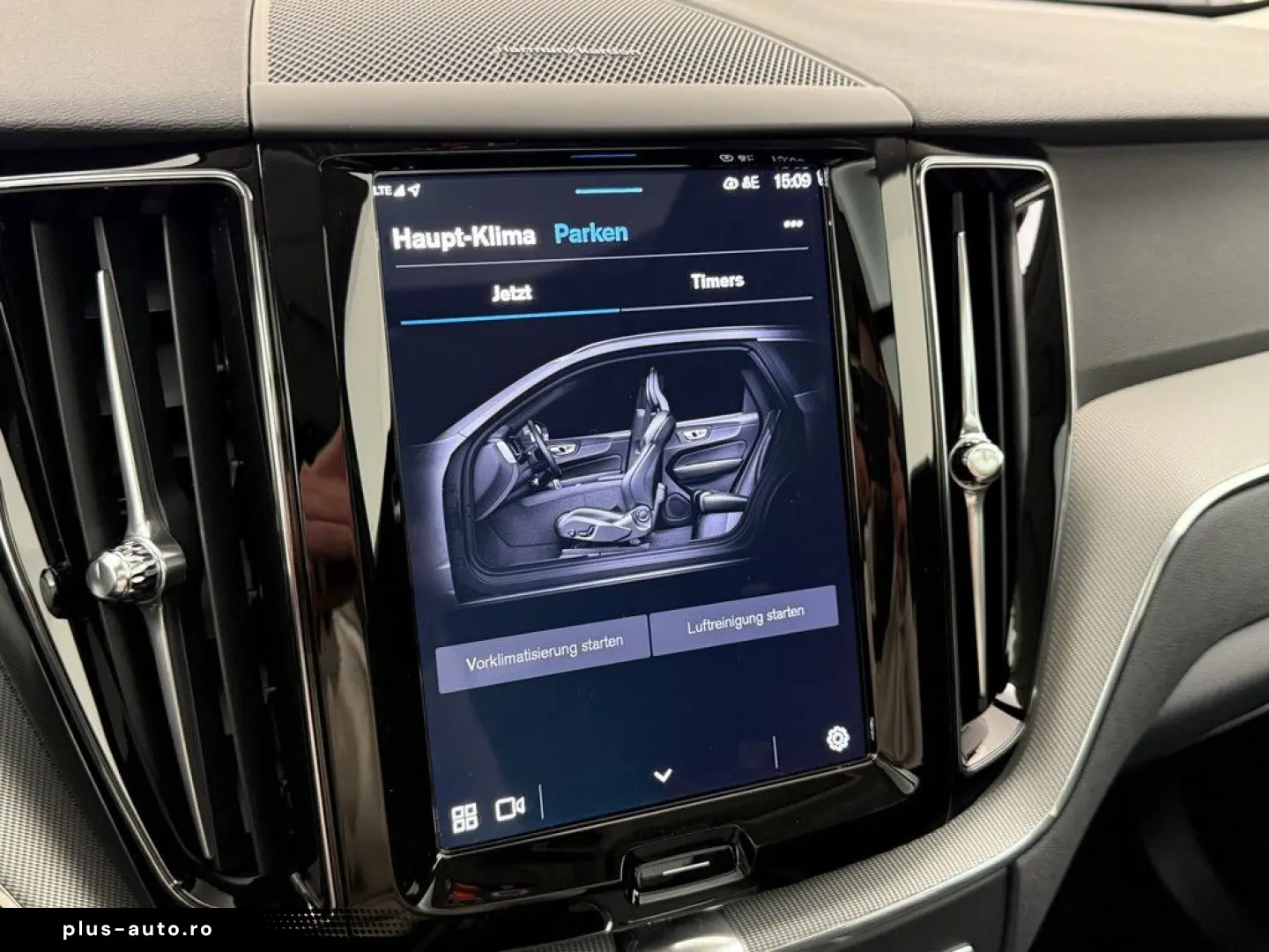 VOLVO XC60 T8 Plus Dark Plug In Hyb HUD PANO ACC 360