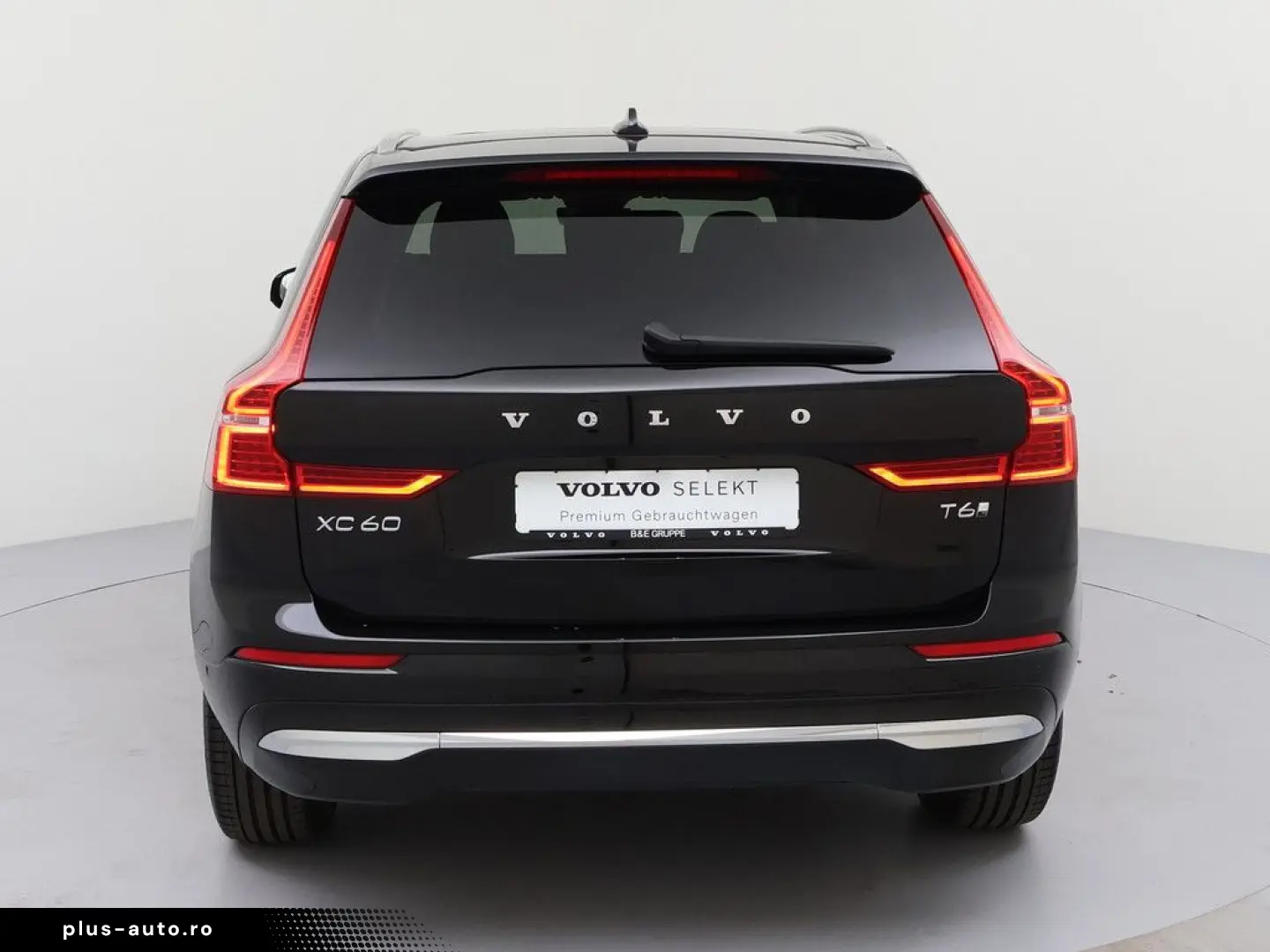 VOLVO XC60 T6 Plus Bright Recharge Plug-In Hybrid AWD