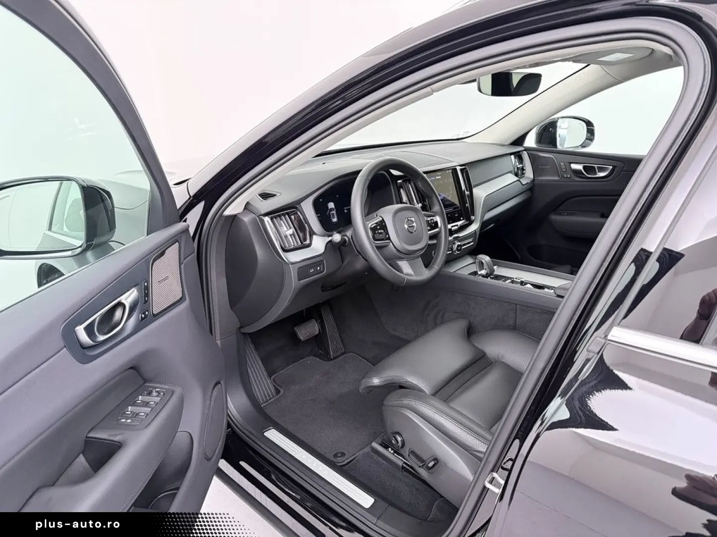 VOLVO XC60 T6 Plus Bright Recharge Plug-In Hybrid AWD