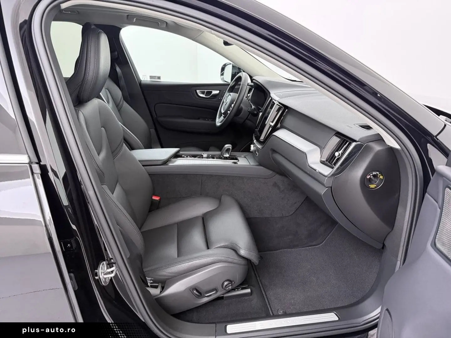 VOLVO XC60 T6 Plus Bright Recharge Plug-In Hybrid AWD