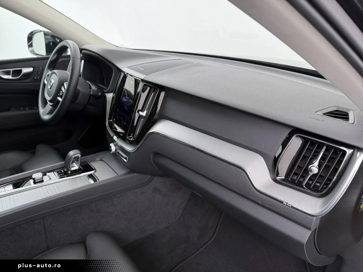 VOLVO XC60 T6 Plus Bright Recharge Plug-In Hybrid AWD