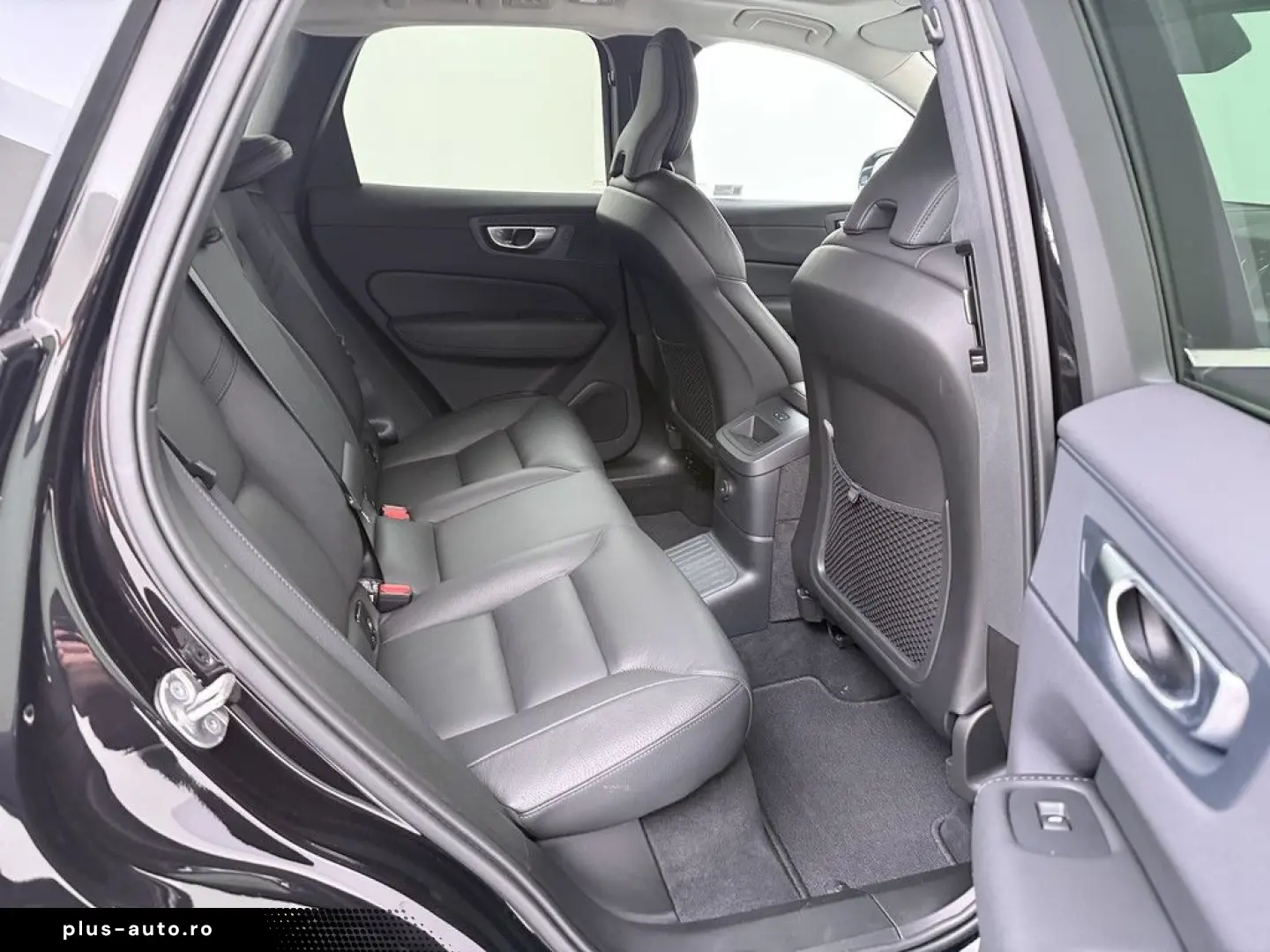 VOLVO XC60 T6 Plus Bright Recharge Plug-In Hybrid AWD