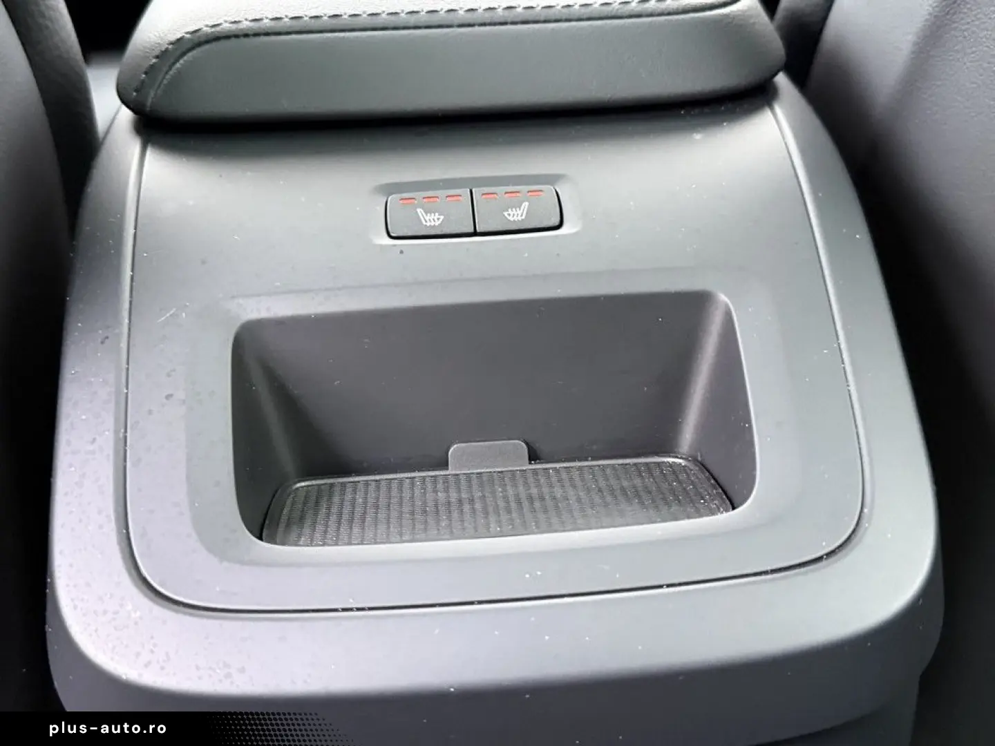 VOLVO XC60 T6 Plus Bright Recharge Plug-In Hybrid AWD