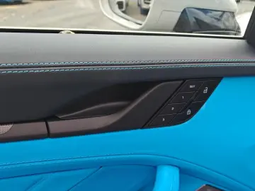 Porsche 911 Turbo S