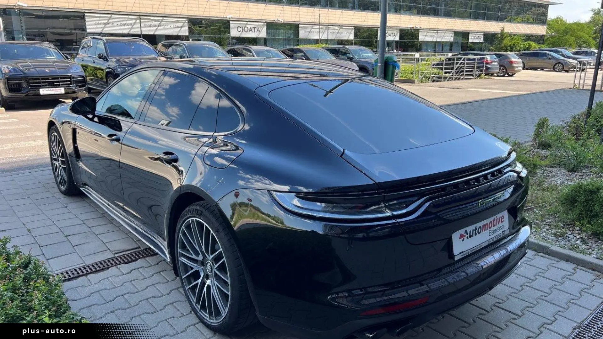 PORSCHE PANAMERA 4E-HYBRID