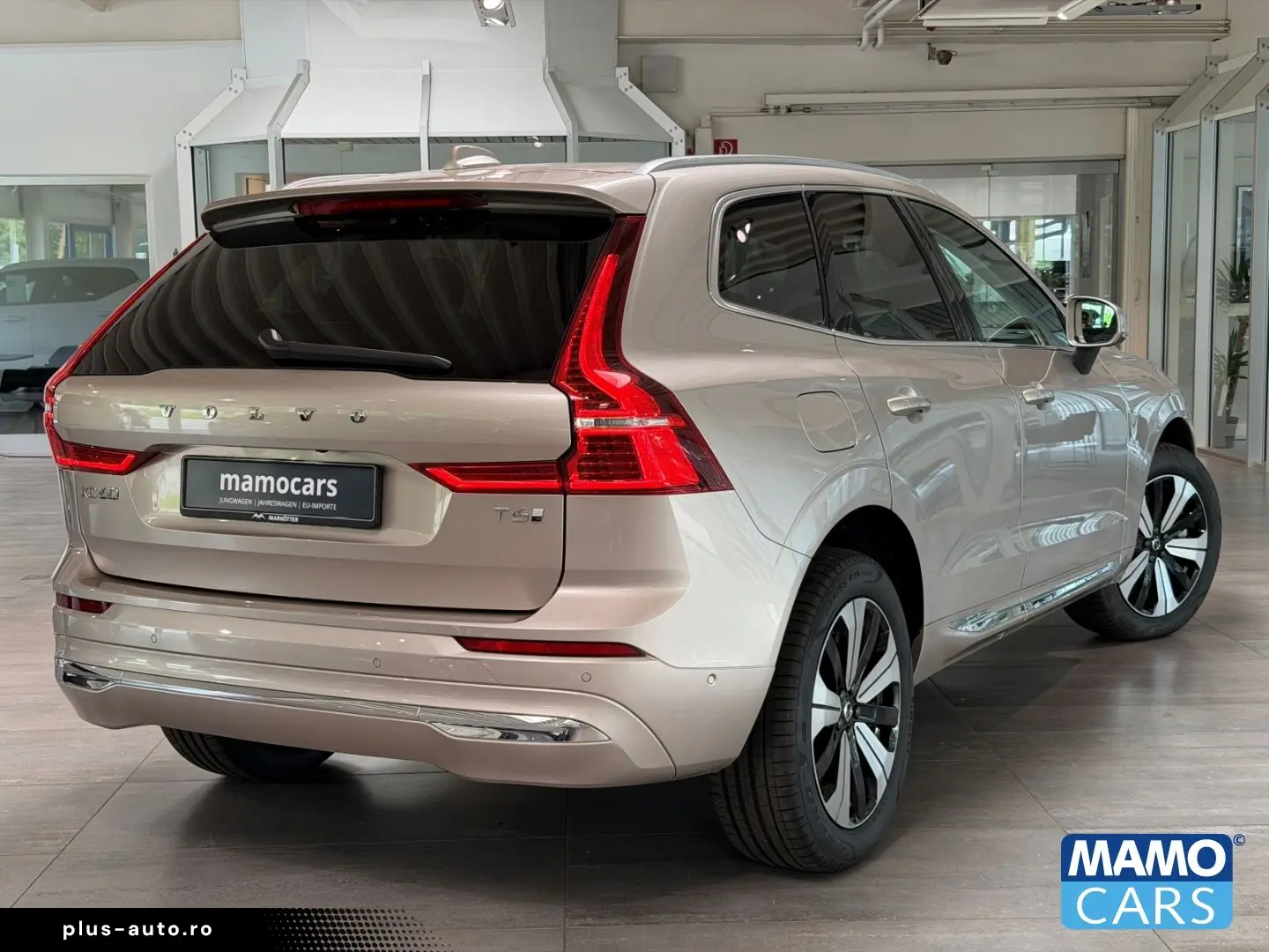 VOLVO XC60 T6 AWD Plus Bright ACC BLIS HUD 360  PANO