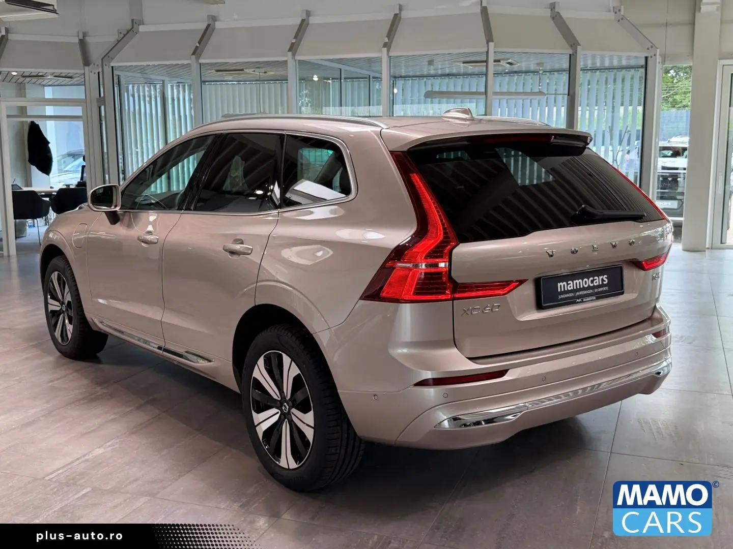 VOLVO XC60 T6 AWD Plus Bright ACC BLIS HUD 360  PANO
